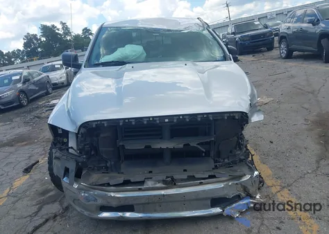 2015 Ram 1500 Slt z USA, uszkodzony, nr VIN 1C6RR6GT4FS510890